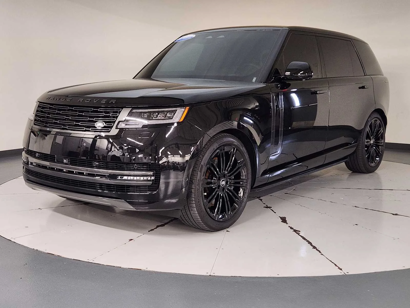Used 2025 Santorini Black Metallic Land Rover Autobiography image 2