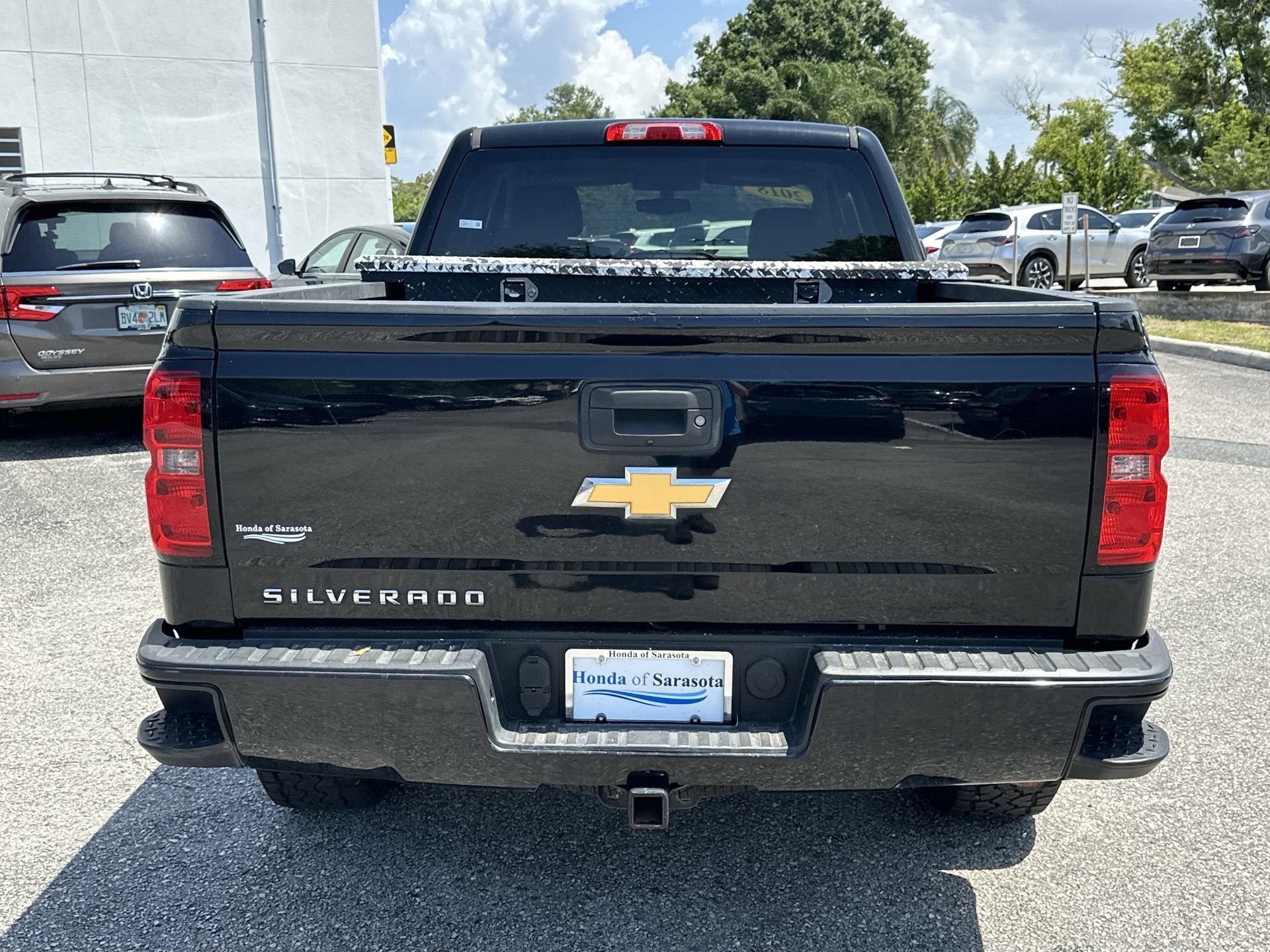 Used 2018 Black Chevrolet Custom image 7