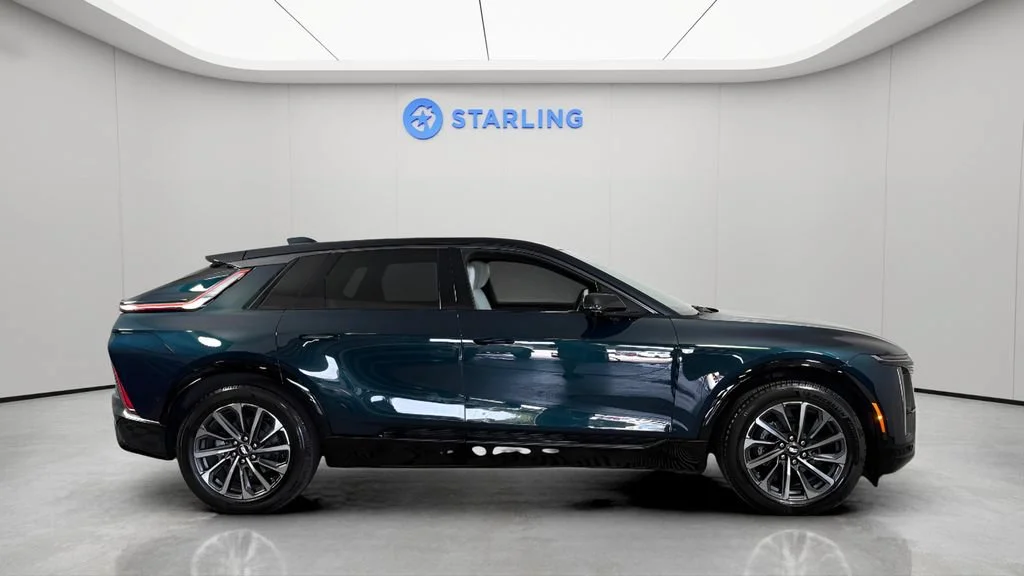 2024 Cadillac LYRIQ Sport 1 - Photo 12