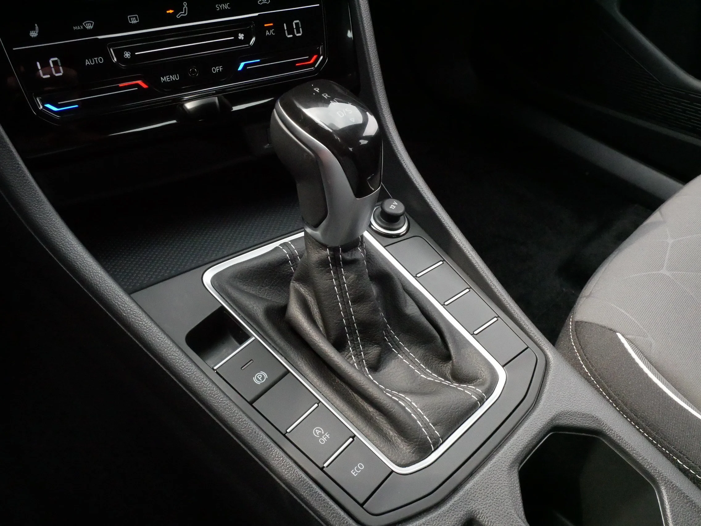 Certified Used 2025 Monument Gray Volkswagen Sport image 24