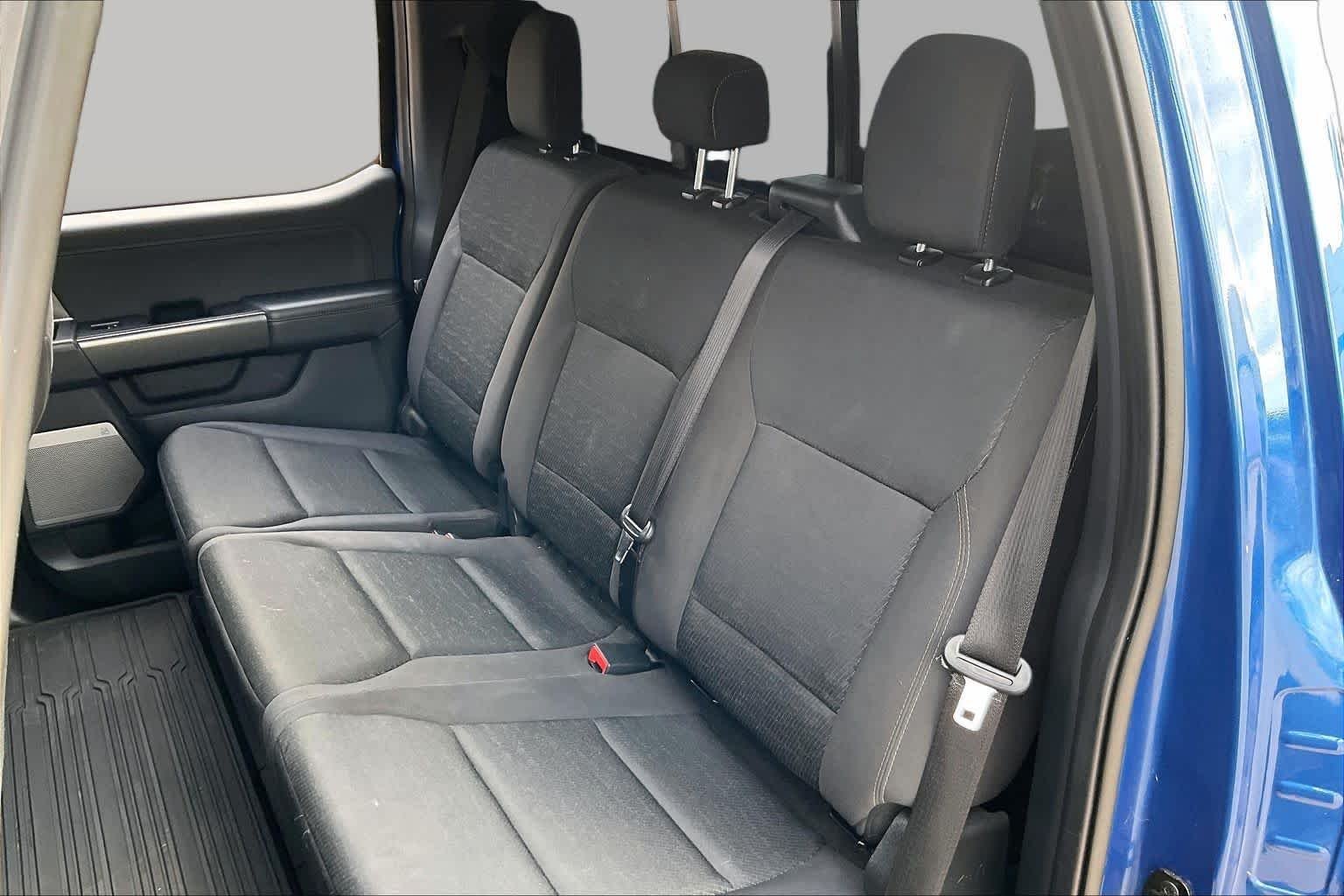 Used 2022 Atlas Blue Metallic Ford XLT image 19