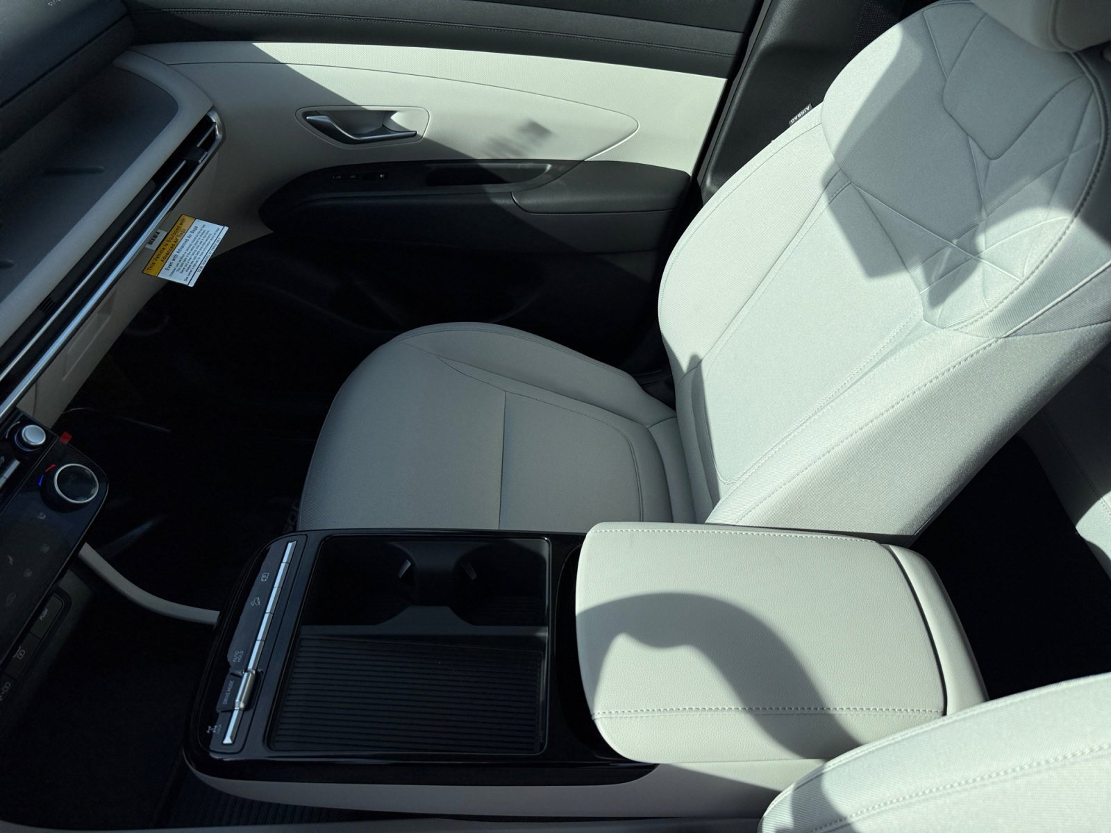 New 2026 Shimmering Silver Hyundai SEL AWD image 14
