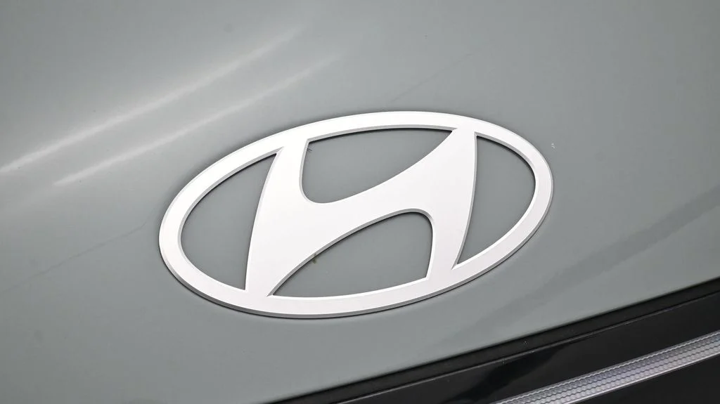 Certified Used 2024 Green Hyundai SEL image 19
