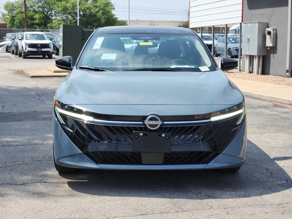 New 2026 Atlantic Gray Metallic / Super Black Two-tone Nissan SR image 2