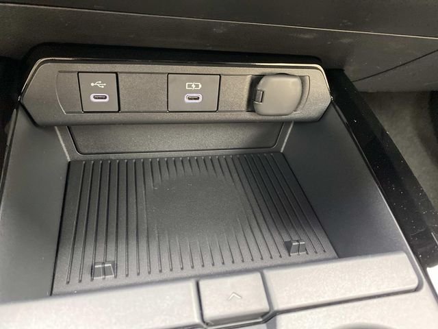 New 2026 Cutting Edge Toyota SE image 9