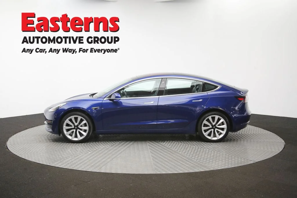 Used 2018 Blue Tesla Long Range image 55