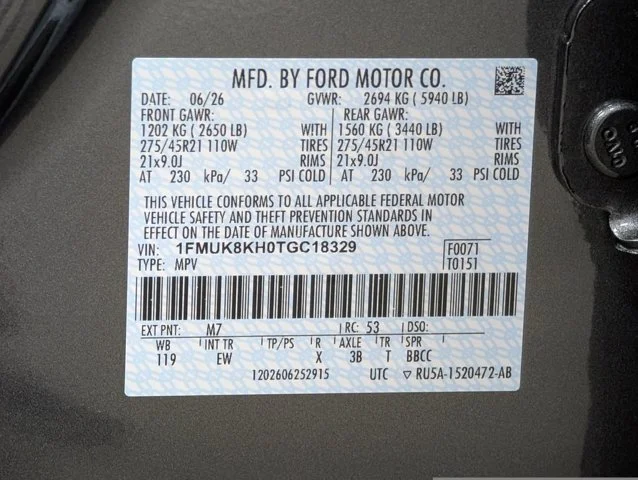New 2026 Carbonized Gray Metallic Ford ST-Line image 55