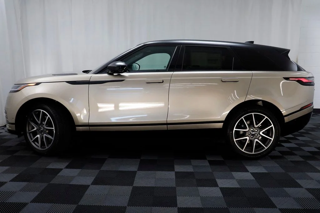 New 2026 Gold Land Rover Dynamic SE image 5