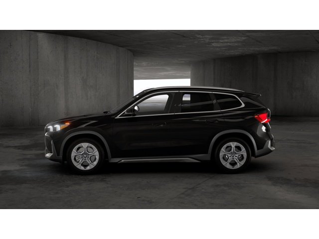 New 2027 0475 Black Sapphire Metallic BMW xDrive28i image 4