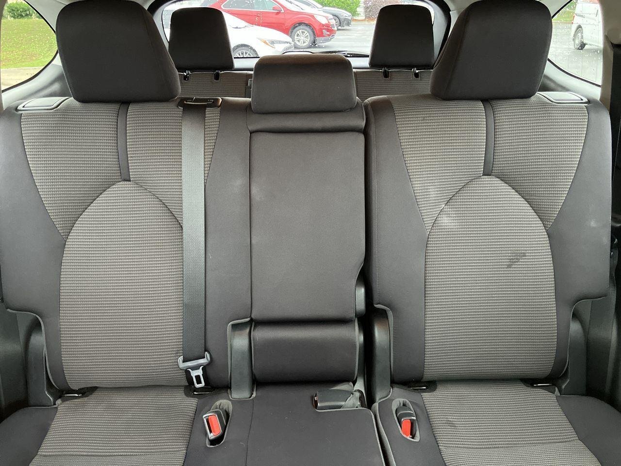Used 2023 Gray (Magnetic Gray Metallic) Toyota LE AWD image 33