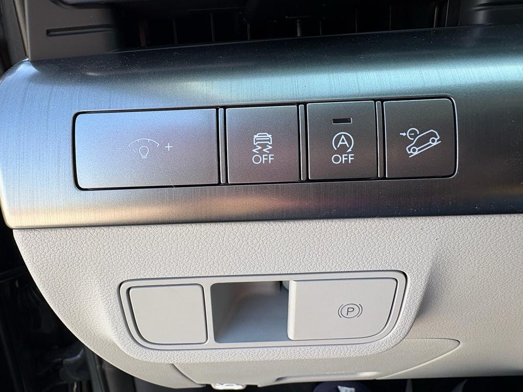New 2026 Ecotronic Gray Pearl Hyundai SE FWD image 35