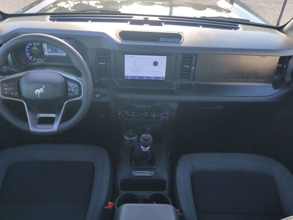 2023 Ford Bronco 2-Door Base - Photo 16