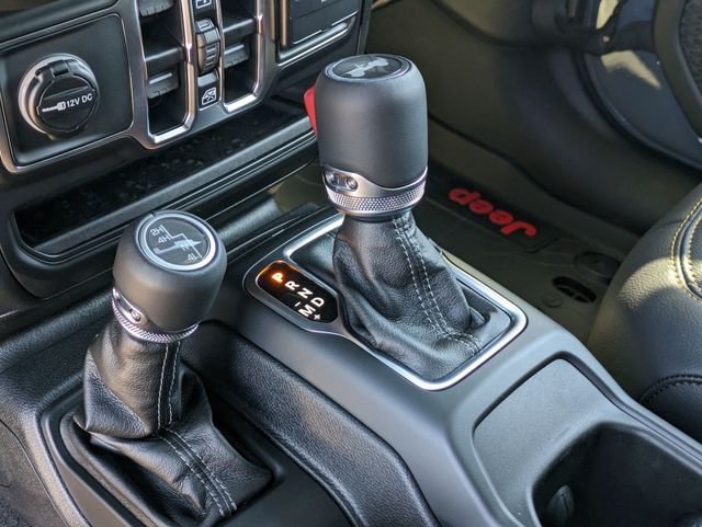 2026 Jeep Wrangler 4-Door Sahara - Photo 21