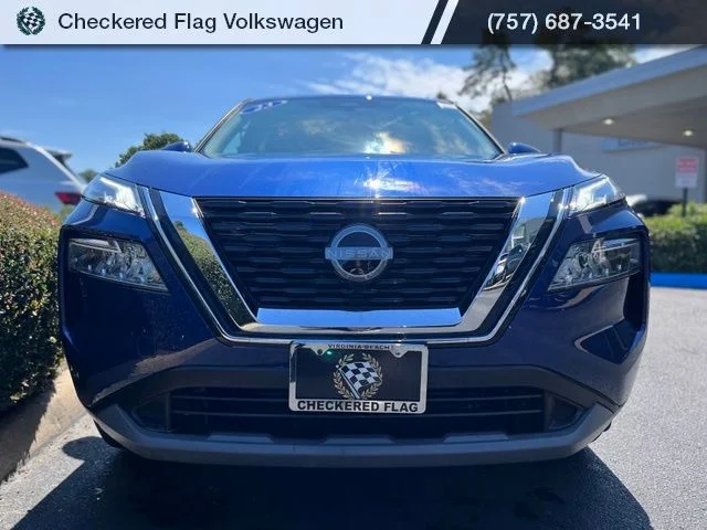 Used 2023 Caspian Blue Metallic Nissan SV image 13