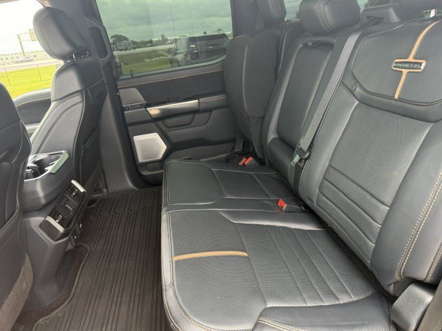 Used 2022 Black Metallic Ford Platinum image 35