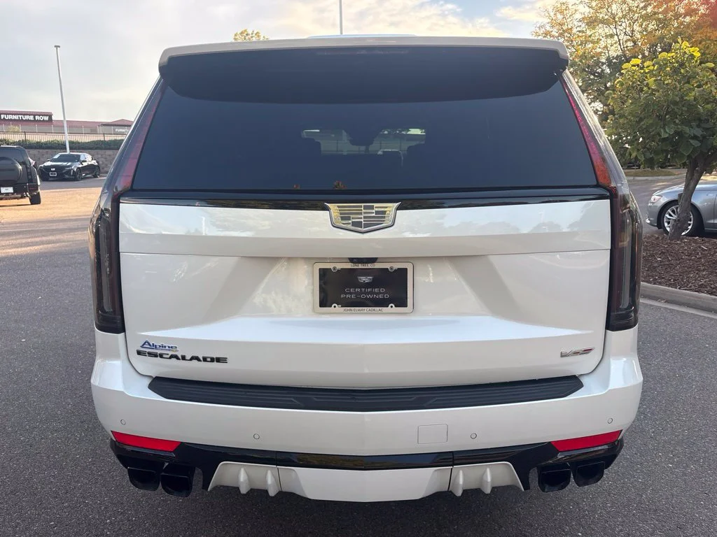 Used 2024 White Cadillac V-Series image 4