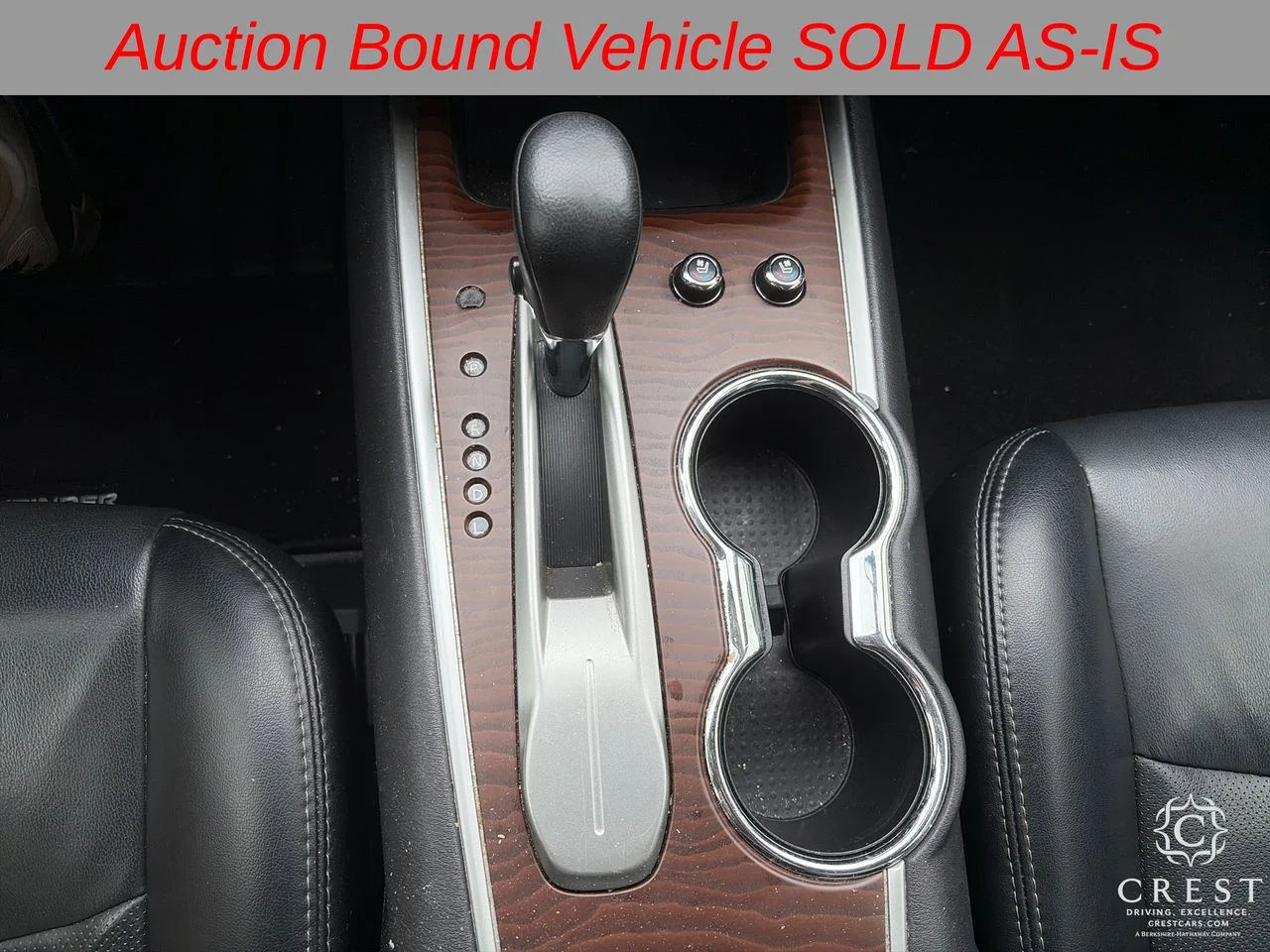 Used 2018 Brilliant Silver Nissan Platinum image 21