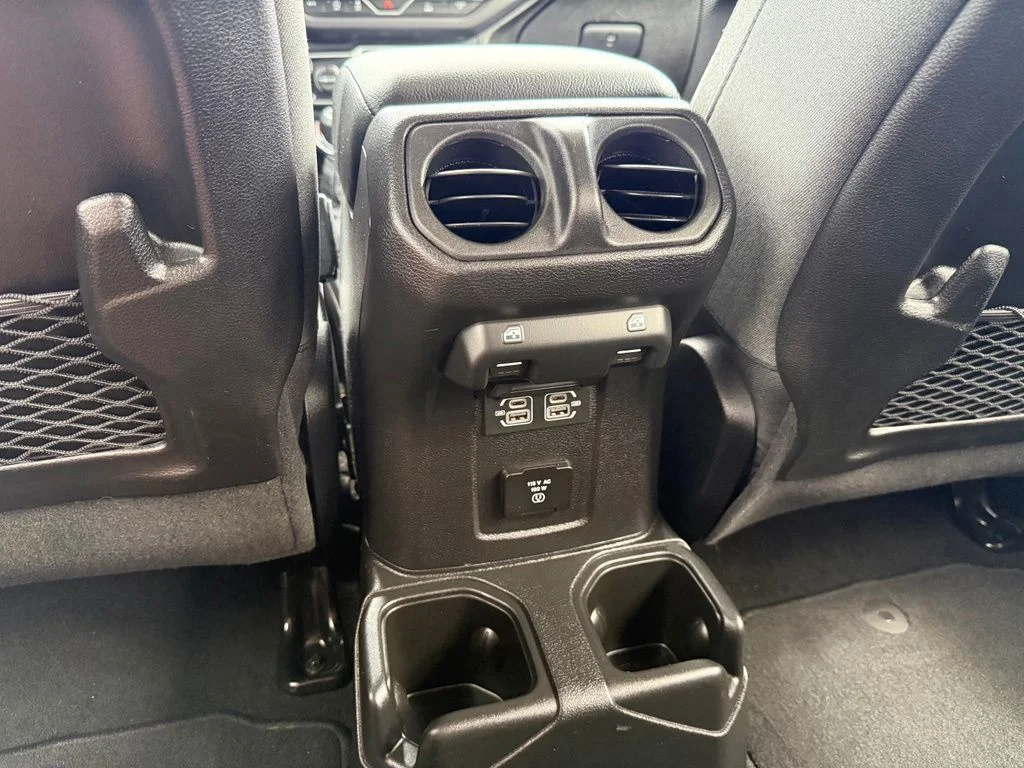 Used 2026 White Jeep Rubicon image 25