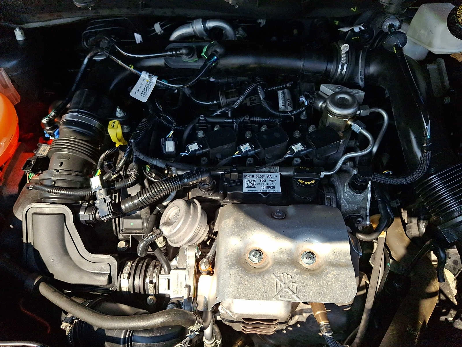 Used 2021 Smoke Metallic Ford SE image 28