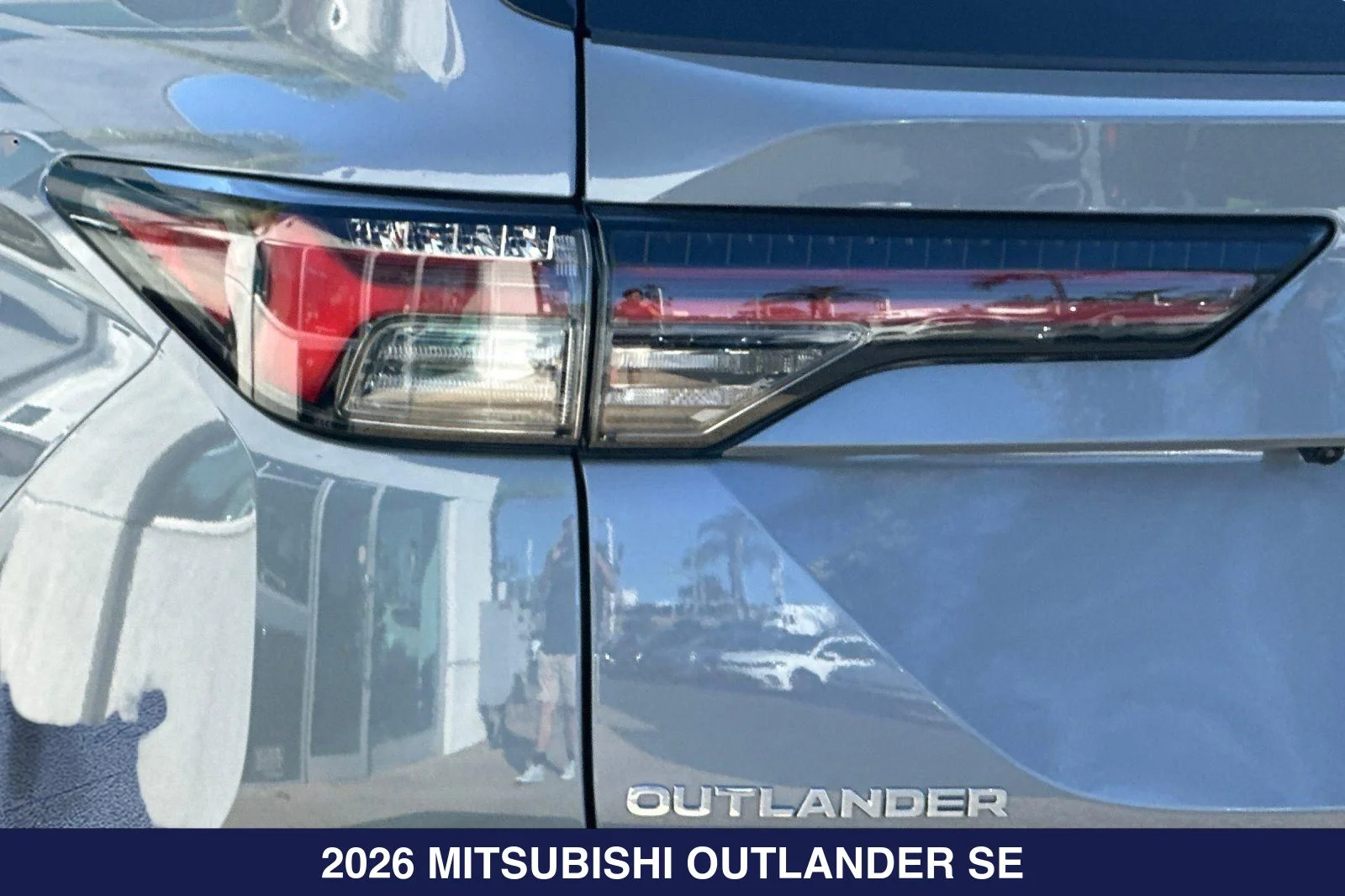 New 2026 Gray Mitsubishi SE image 27