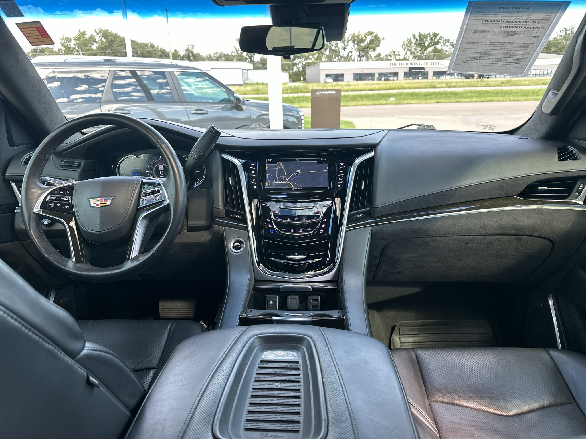 Used 2019 Shadow Metallic Cadillac Platinum image 3