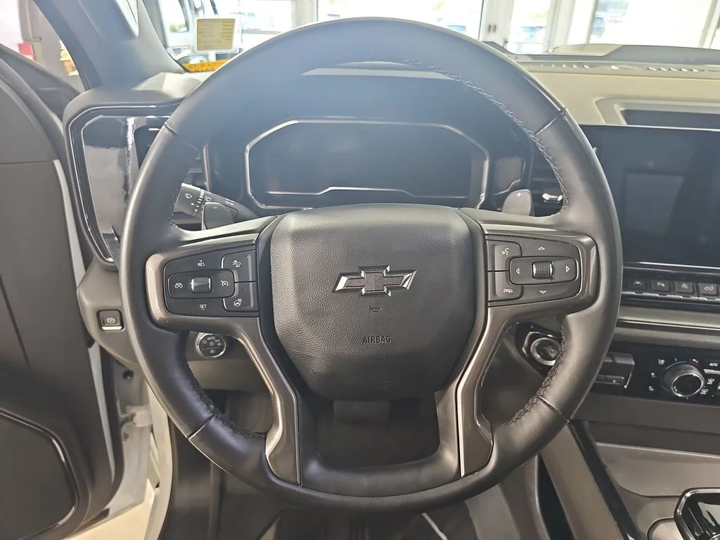 Certified Used 2024 White Chevrolet ZR2 image 22