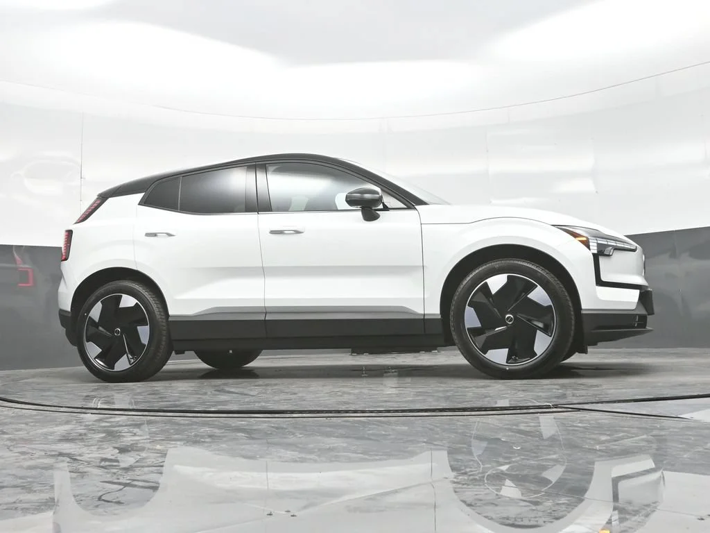 New 2026 White Volvo Twin Motor Performance Plus image 27