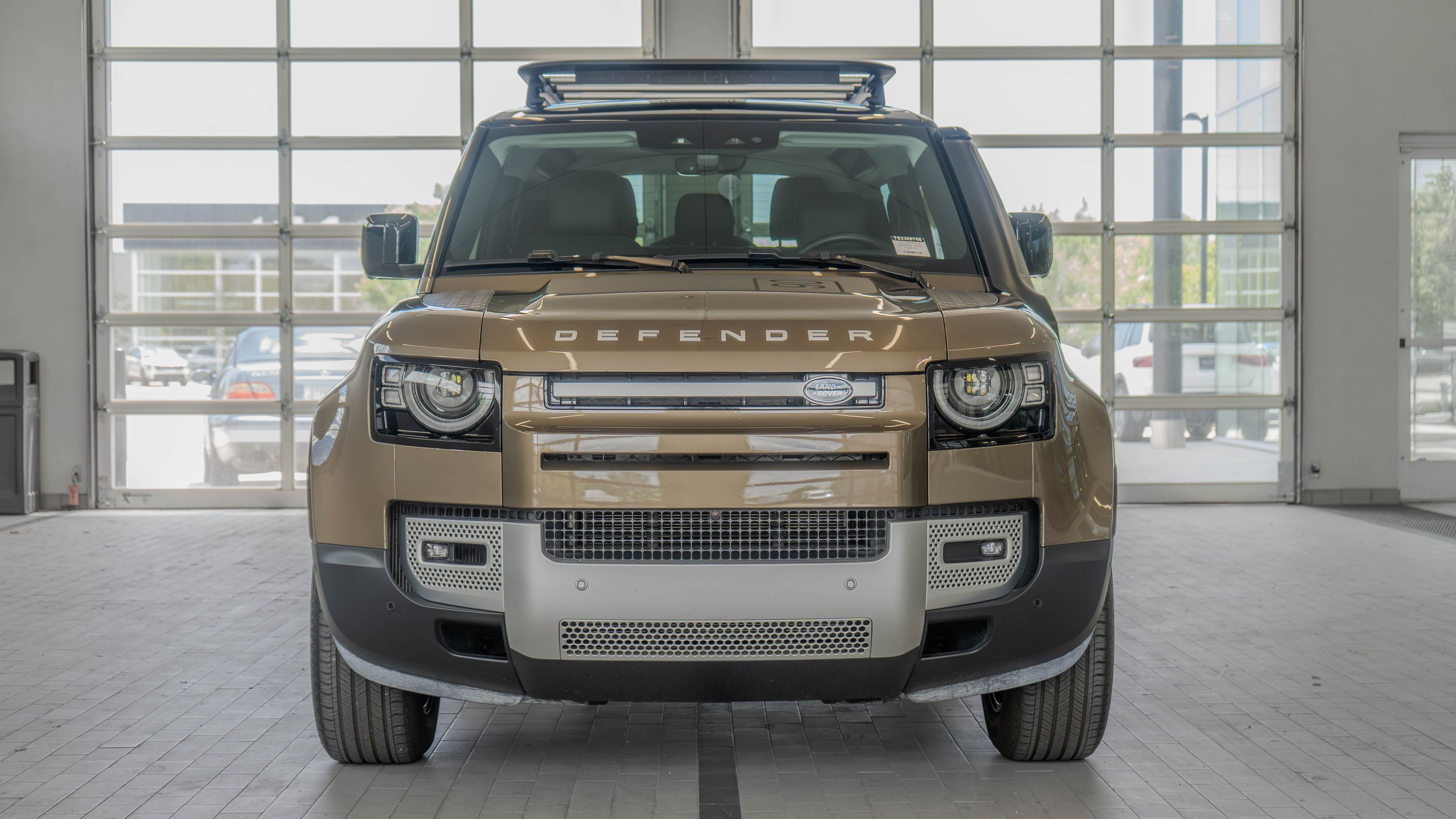 Used 2025 Gondwana Stone Metallic Land Rover S image 11