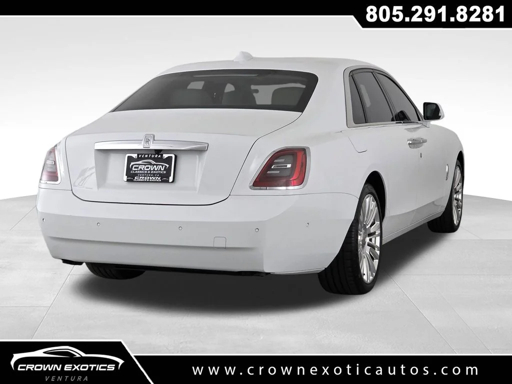Used 2021  Rolls-Royce Base image 7