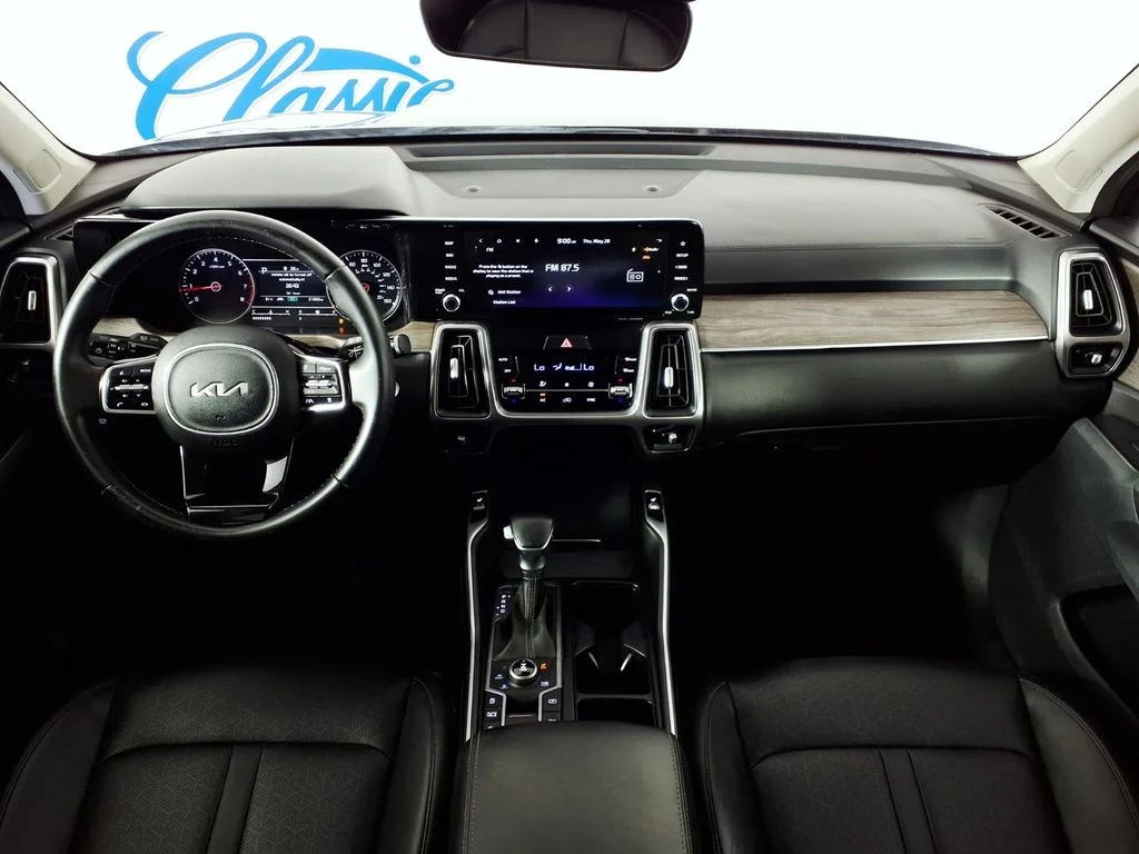 Used 2023 Black Kia X-Line EX image 13