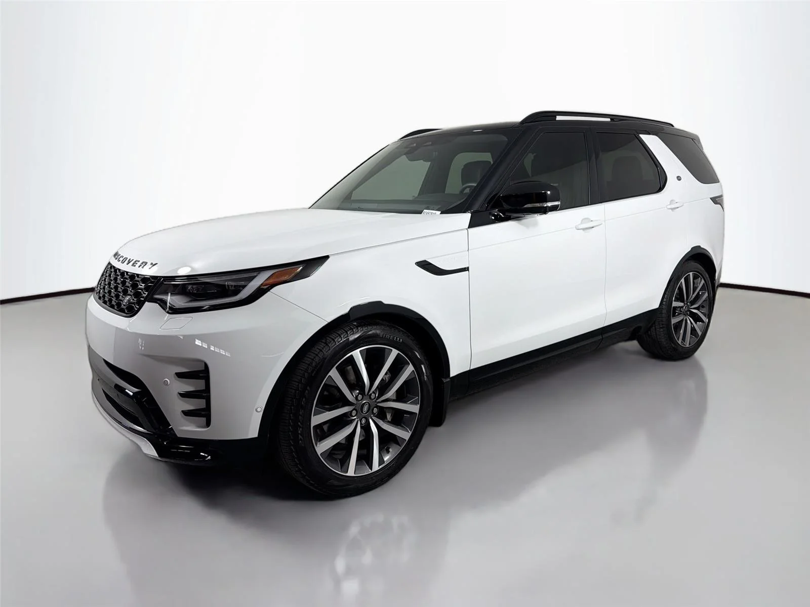 2024 Land Rover Discovery Dynamic SE