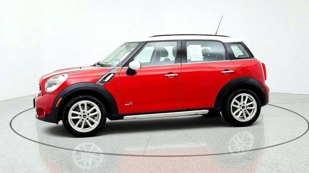 Used 2016 Chili Red MINI ALL4 w/ Steptronic Auto, White Roof & Bonnet Stripes image 8
