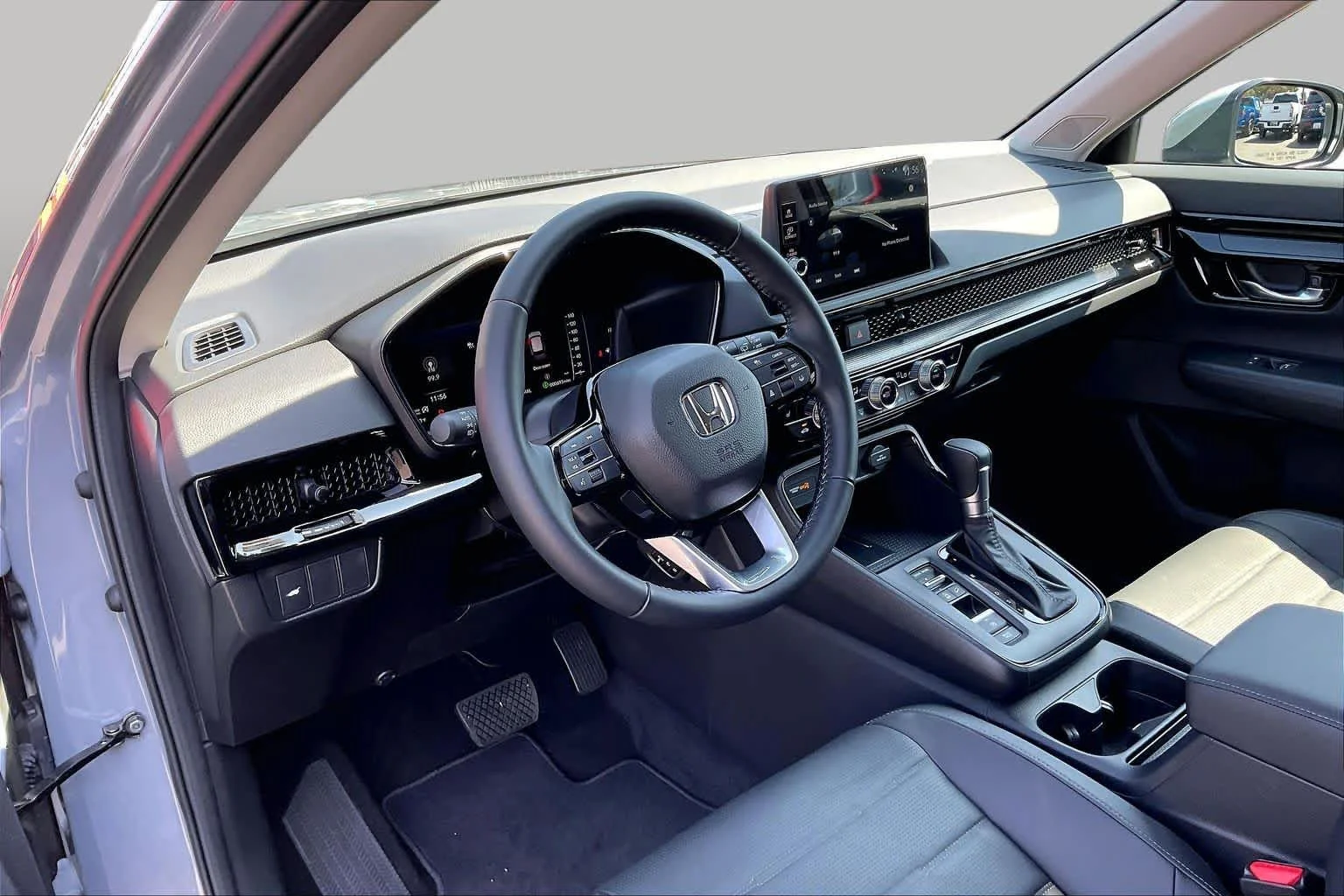 Used 2026 Urban Gray Pearl Honda EX-L image 17