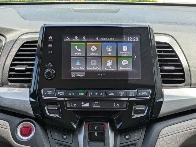 Certified Used 2022 Platinum White Pearl Honda EX image 17