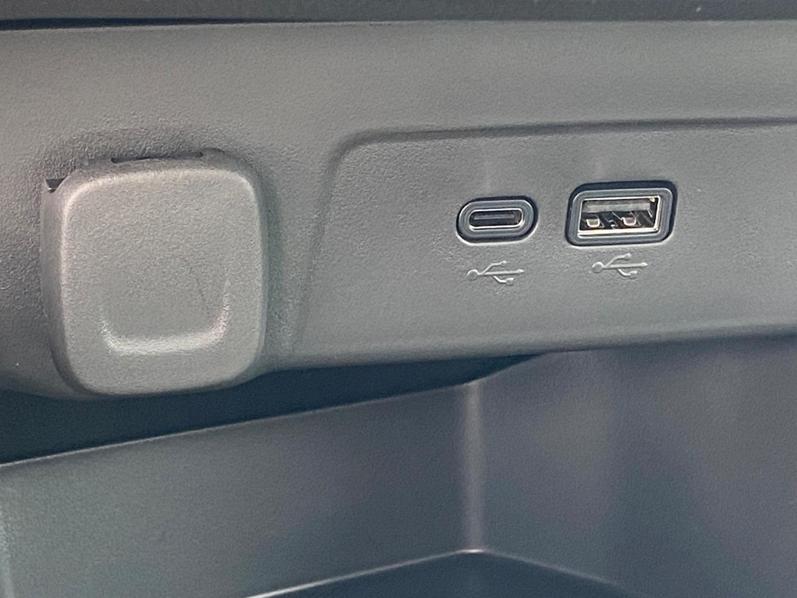 New 2026 Summit White Chevrolet LT image 18