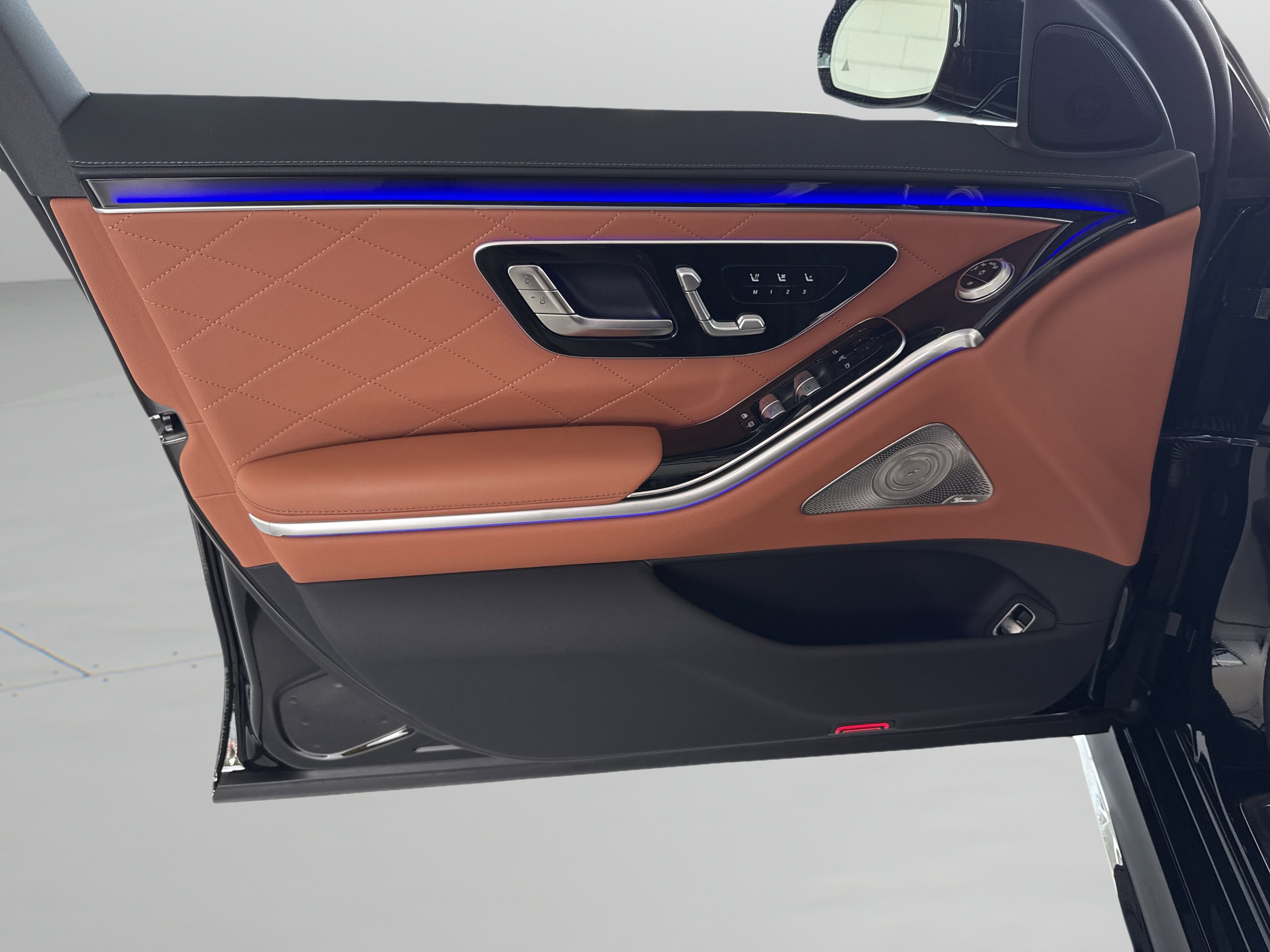 2026 Mercedes-Benz S-Class S 580 - Photo 44