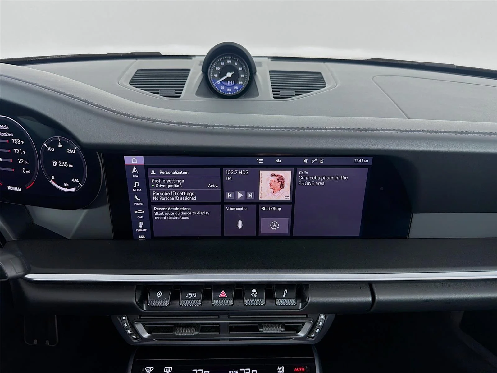 Used 2021  PORSCHE  image 22