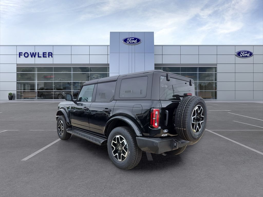 New 2026 Shadow Black Ford Outer Banks® image 7