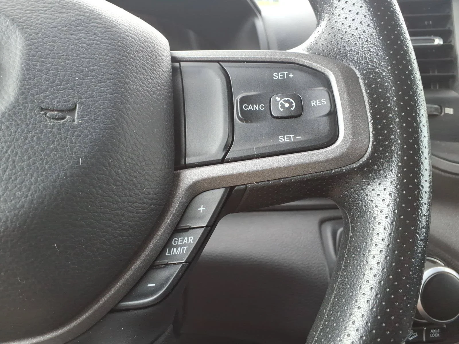 2019 RAM Ram 1500 Pickup Tradesman - Photo 27