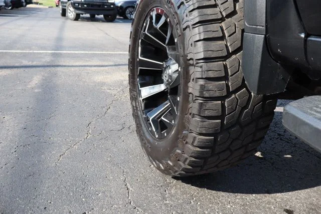 Used 2022 Black GMC Elevation image 2