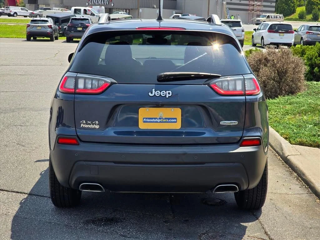 Used 2021 Blue Jeep Latitude Lux image 25