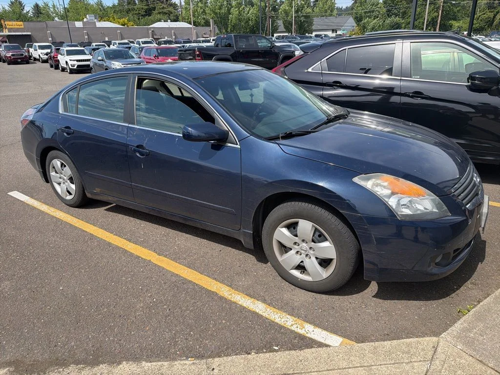 Used 2007 Blue Nissan 2.5 S image 3