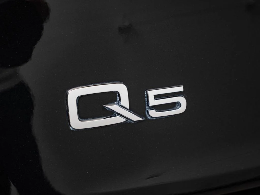 Used 2023 Black Metallic Audi 45 S line Premium image 19
