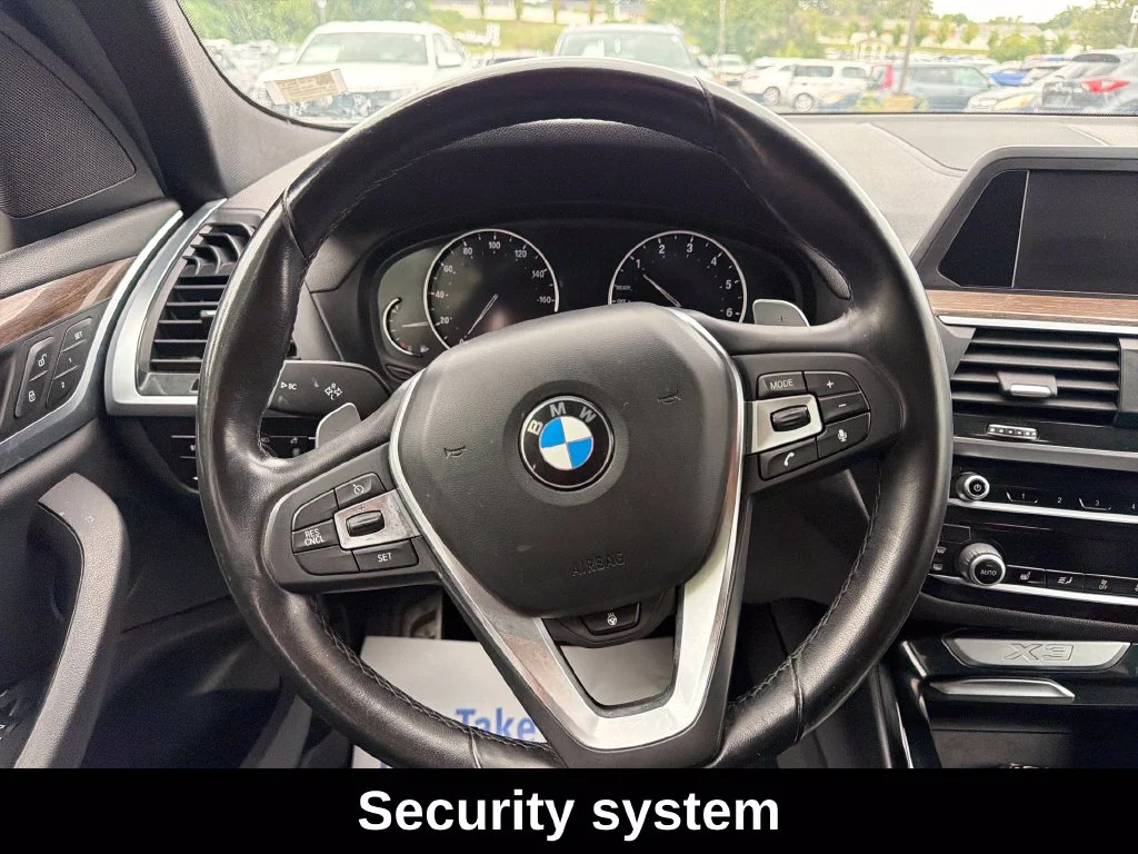 Used 2019 Silver BMW xDrive30i image 17