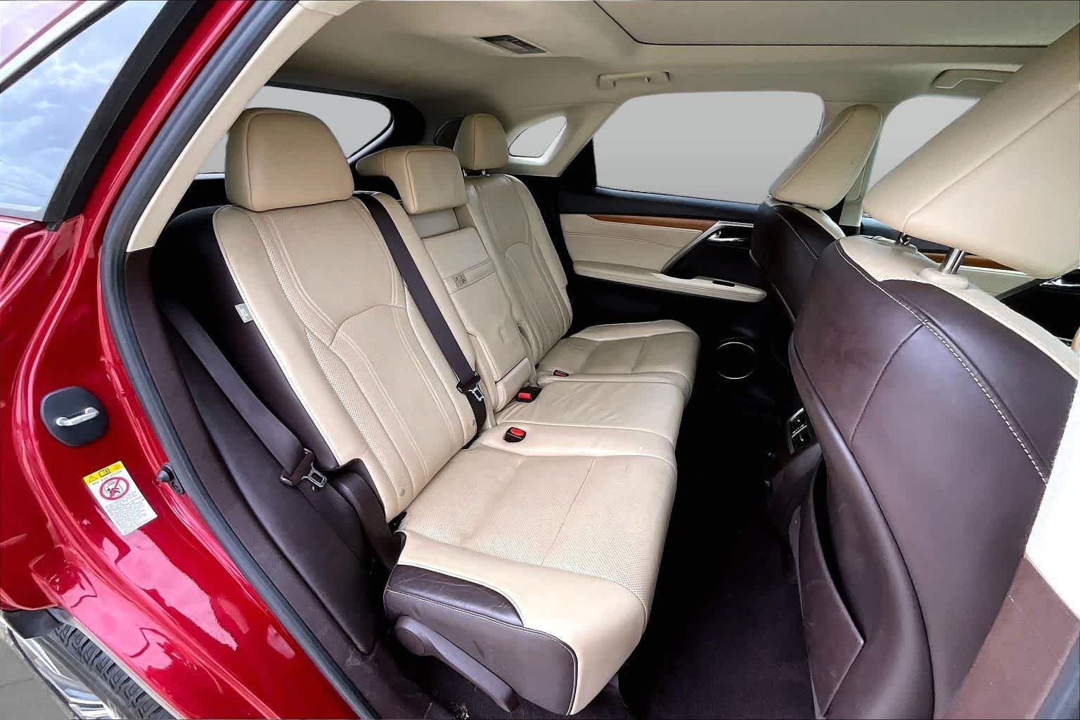 Used 2019 Matador Red Mica Lexus  image 20