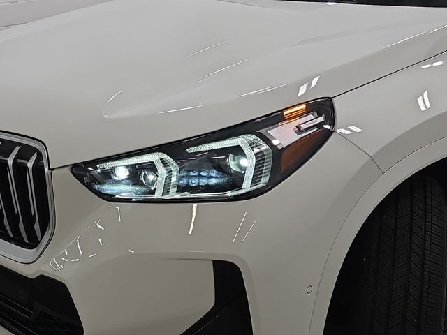 Certified Used 2026 Alpine White BMW xDrive28i image 28
