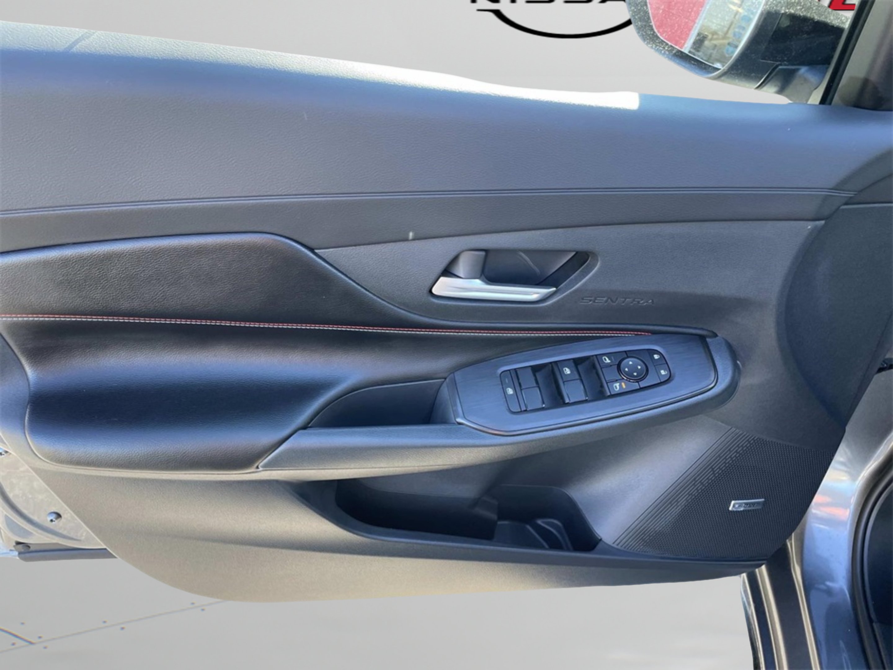 2026 Nissan Sentra SR - Photo 18