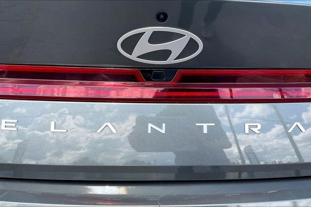 2025 Hyundai Elantra SEL - Photo 26