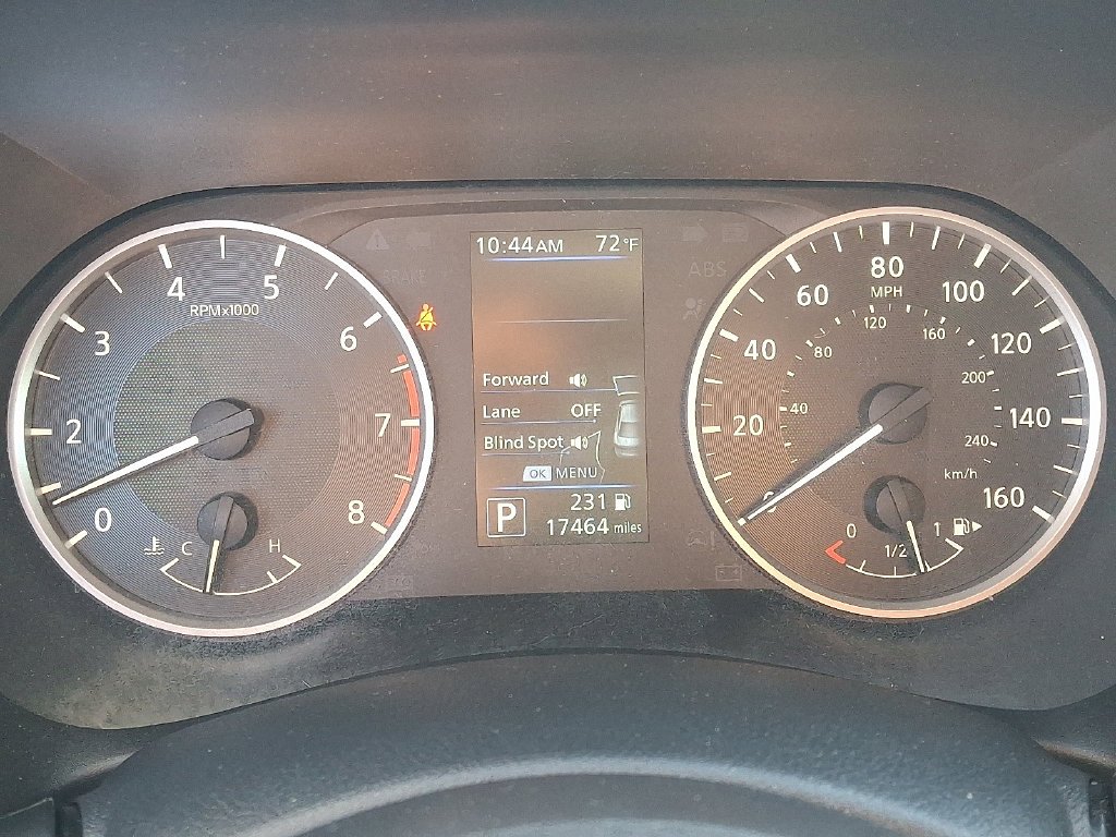 Used 2024 Gray Nissan S image 21