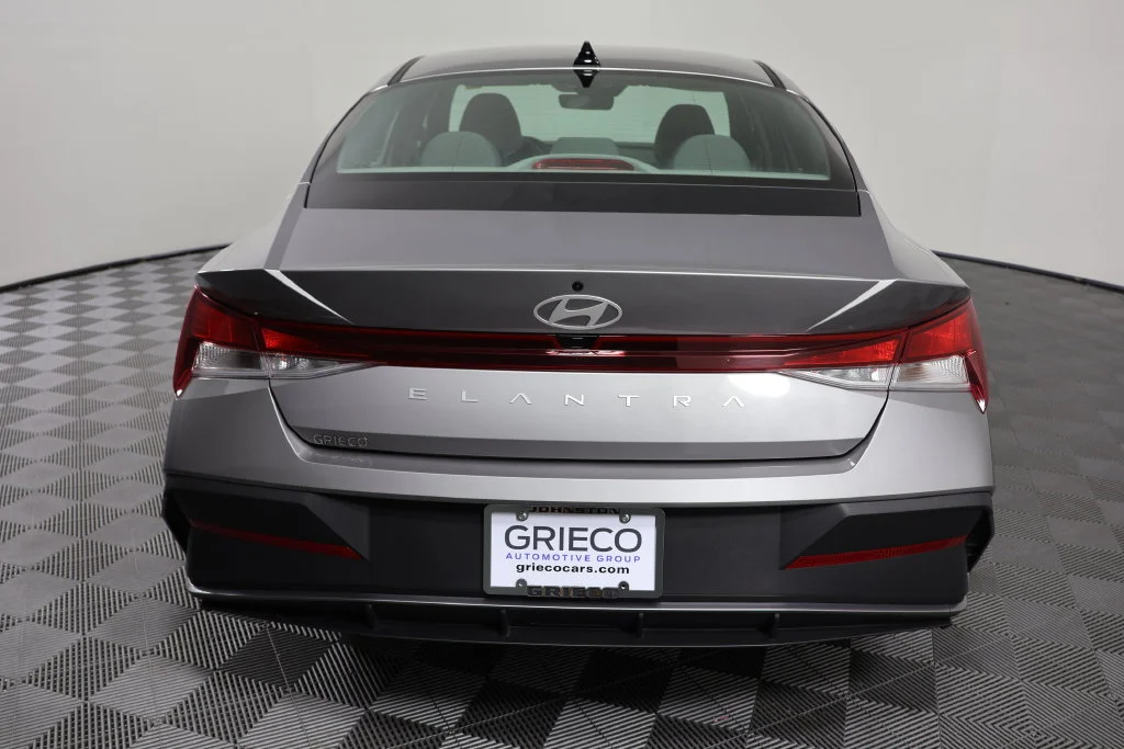 Certified Used 2024 Silver Hyundai SEL image 7
